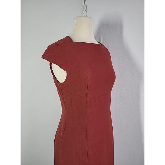 MM Lafleur Ashley Dress Red Size 8 Square Boat Neck Tailored Sheath Work Office - Picture 4 of 14